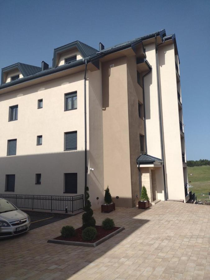 Apartman Viktor & Matej Ζλάτιμπορ Εξωτερικό φωτογραφία